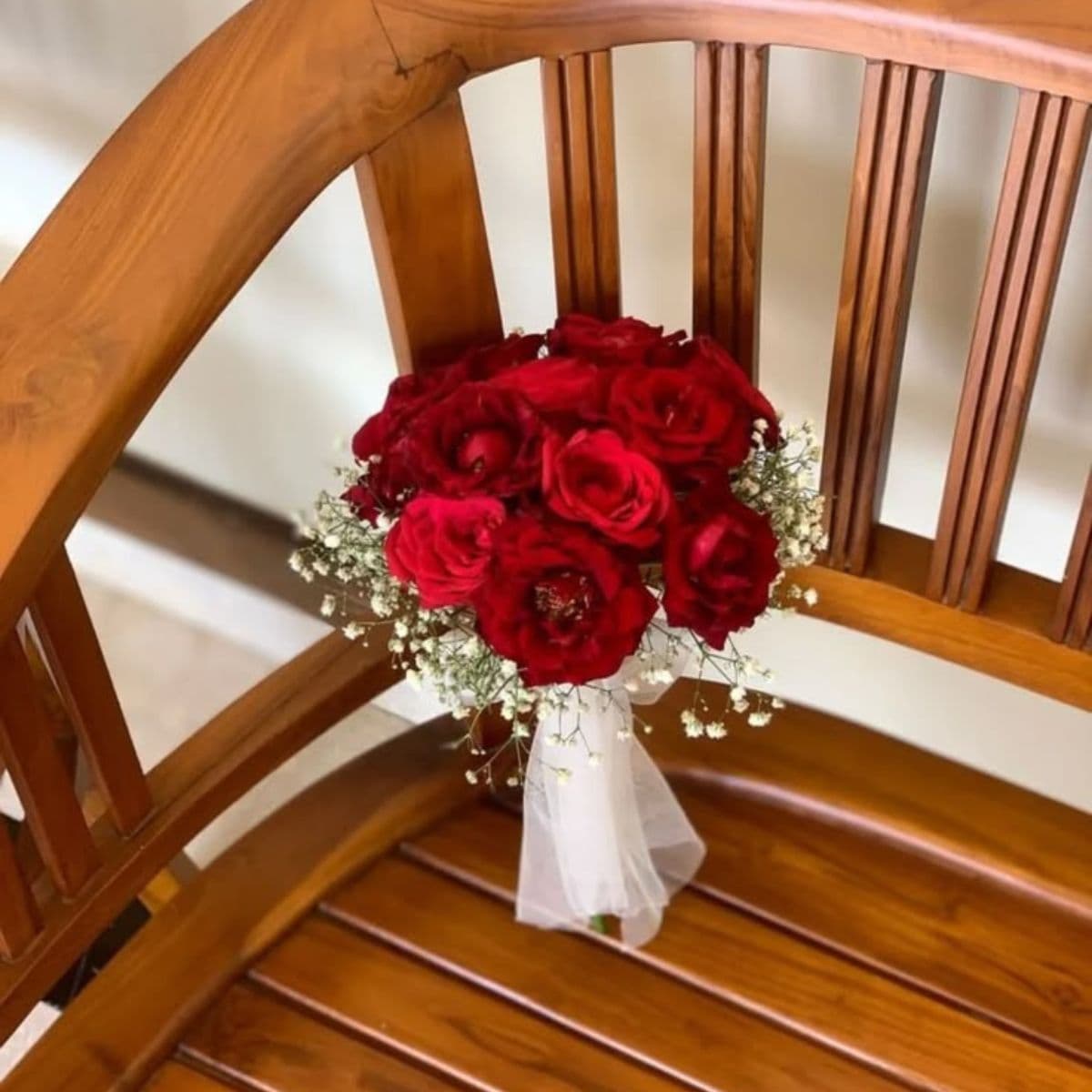 Red Bridal Bliss Bunch