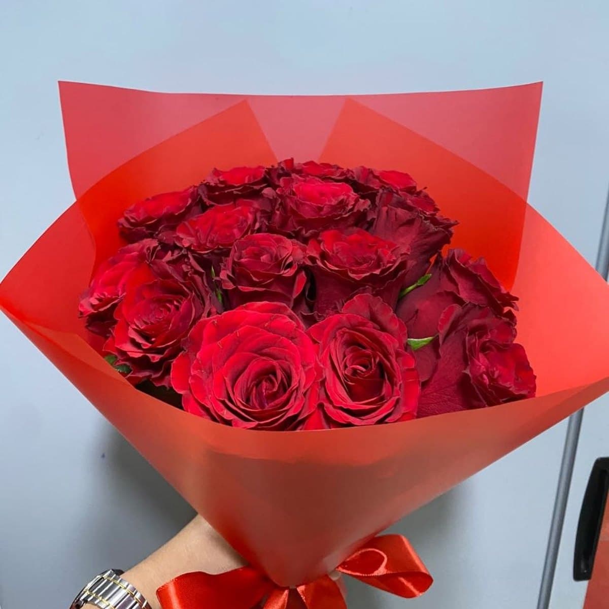 Crimson Romance – 20 Red Roses Bunch